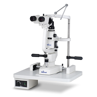 SLIT LAMP